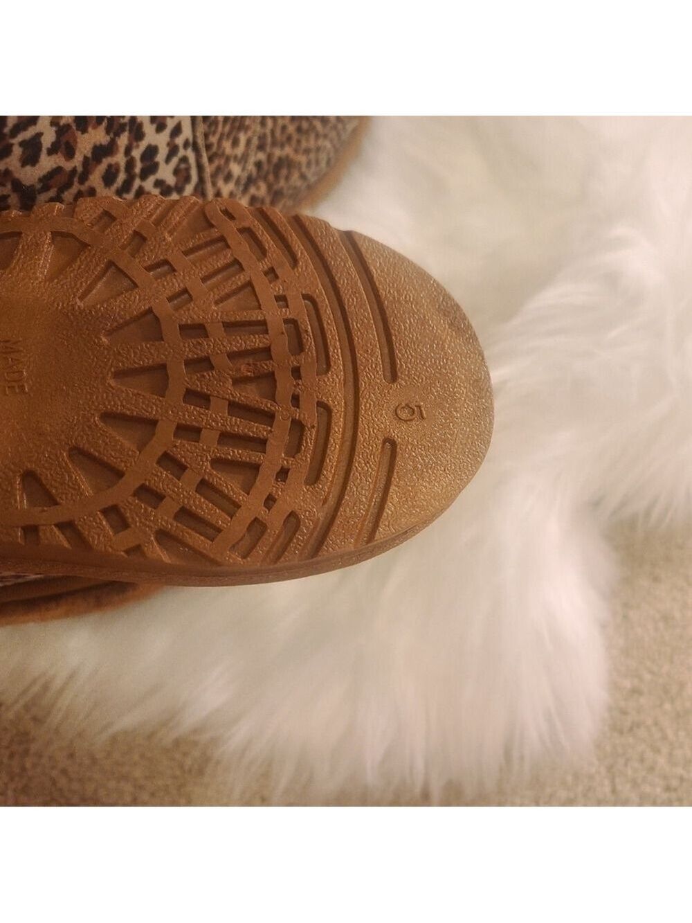 BNIB child's Wi-Fi Fuzzy leopard print boots! - Picture 5 of 11